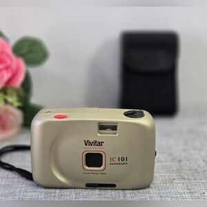 Vintage Vivitar IC101 Panorama 35mm Point & Shoot Film Camera with Case WorksI‎